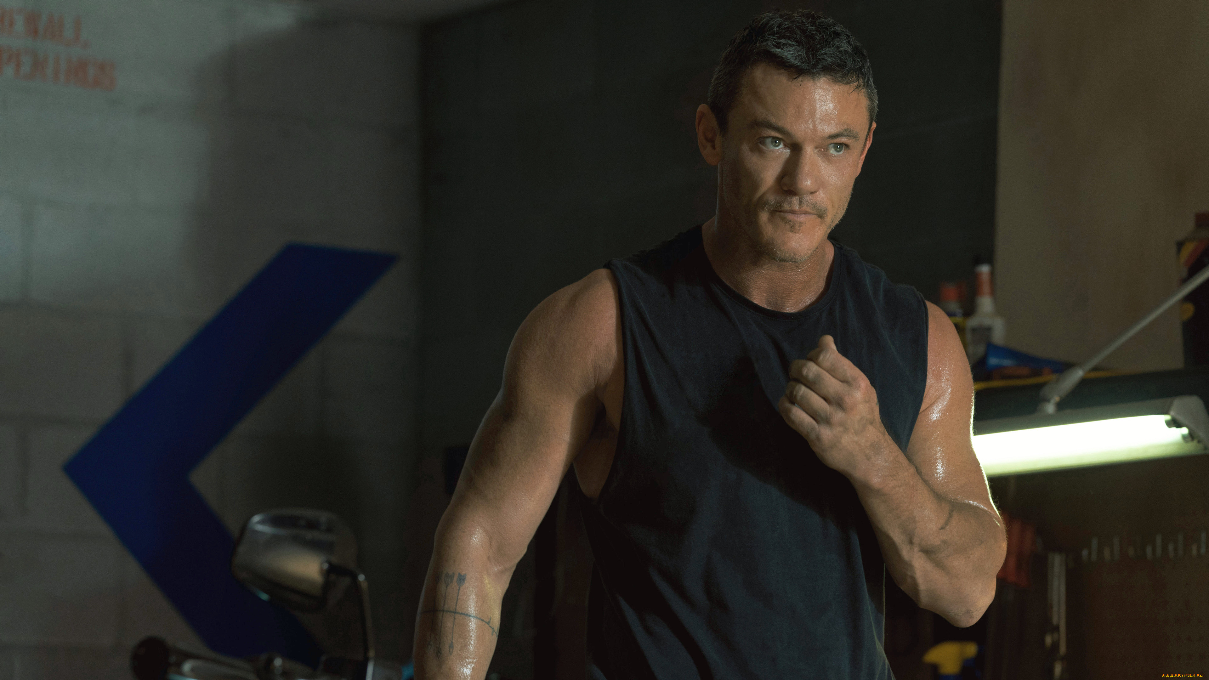 echo 3 ,  2022  ,  , -unknown , , , , , , , , , , , luke, evans, bambi